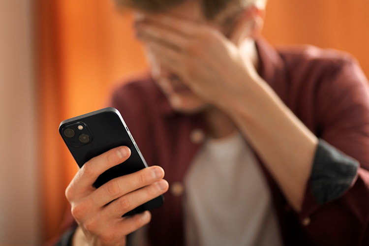 Angst zu telefonieren: Notwendige Anrufe werden oft aufgeschoben Angst zu telefonieren