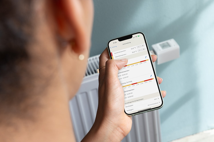 Neue Funktionen für die Heizkörperreglersteuerung in der FRITZ!App Smart Home (Bild: AVM) AVM: Neue Funktionen für die Heizkörperreglersteuerung in der FRITZ!App Smart Home