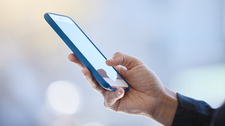 Smartphone in der Hand