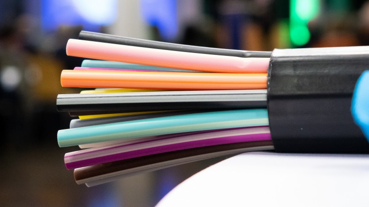 Glasfaserausbau in Deutschland (Bild: M-net) Glasfaserausbau in Deutschland